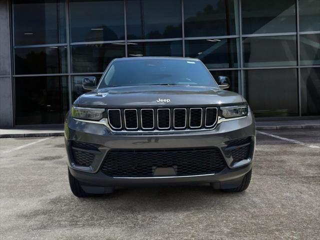 2025 Jeep Grand Cherokee GRAND CHEROKEE LAREDO X 4X2