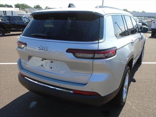 2025 Jeep Grand Cherokee GRAND CHEROKEE L LAREDO X 4X4