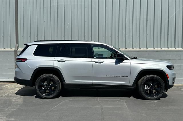 2025 Jeep Grand Cherokee GRAND CHEROKEE L ALTITUDE 4X2 2025 Jeep Grand Cherokee GRAND CHEROKEE L ALTITUDE 4X2