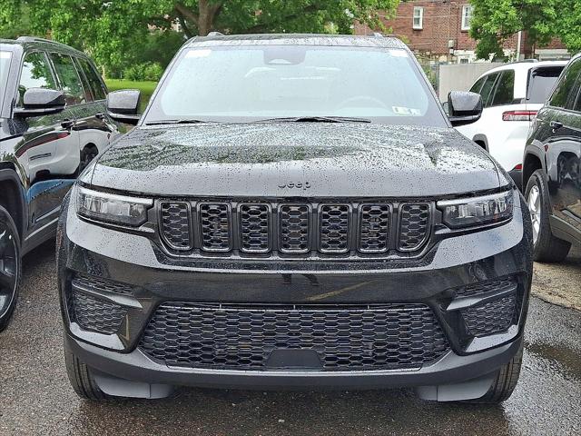 2025 Jeep Grand Cherokee GRAND CHEROKEE ALTITUDE X 4X4
