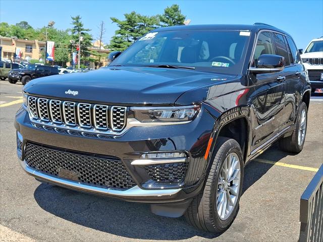 2025 Jeep Grand Cherokee GRAND CHEROKEE SUMMIT 4X4