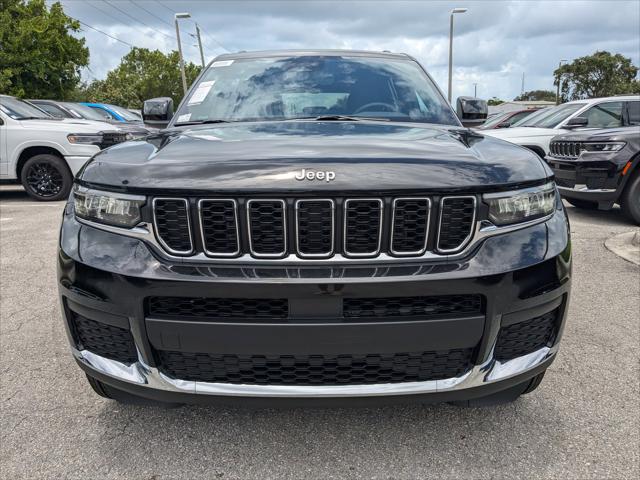 2025 Jeep Grand Cherokee GRAND CHEROKEE L LAREDO 4X2