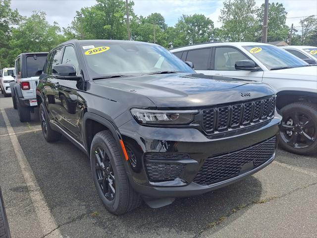 2025 Jeep Grand Cherokee GRAND CHEROKEE ALTITUDE 4X4