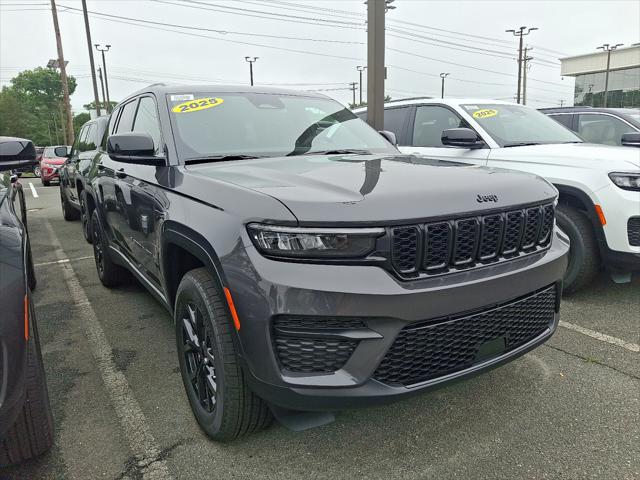 2025 Jeep Grand Cherokee GRAND CHEROKEE ALTITUDE X 4X4