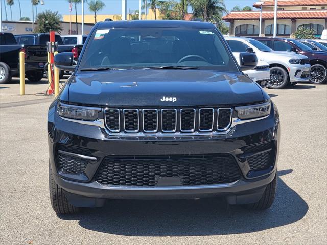 2025 Jeep Grand Cherokee GRAND CHEROKEE LAREDO X 4X2