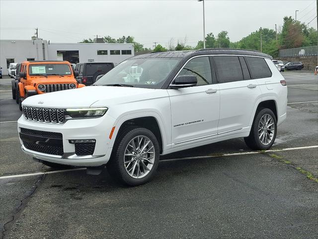 2025 Jeep Grand Cherokee GRAND CHEROKEE L SUMMIT 4X4