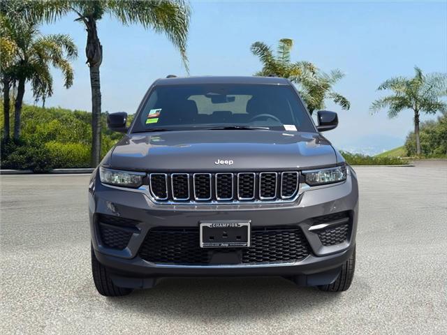 2025 Jeep Grand Cherokee GRAND CHEROKEE LAREDO X 4X2