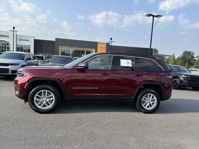 2025 Jeep Grand Cherokee GRAND CHEROKEE LAREDO X 4X2