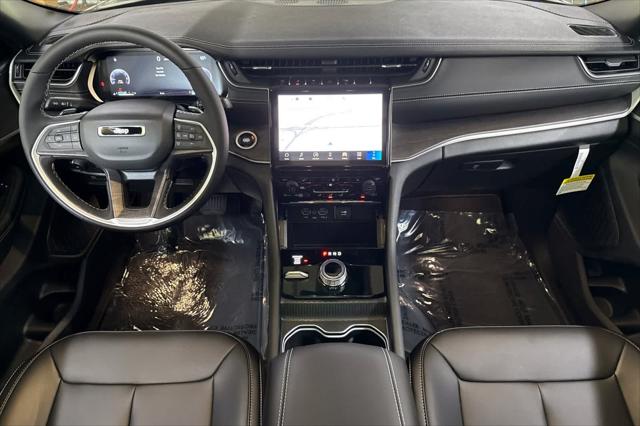 2025 Jeep Grand Cherokee GRAND CHEROKEE L LIMITED 4X4 2025 Jeep Grand Cherokee GRAND CHEROKEE L LIMITED 4X4