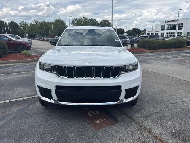 2025 Jeep Grand Cherokee GRAND CHEROKEE L LAREDO X 4X2