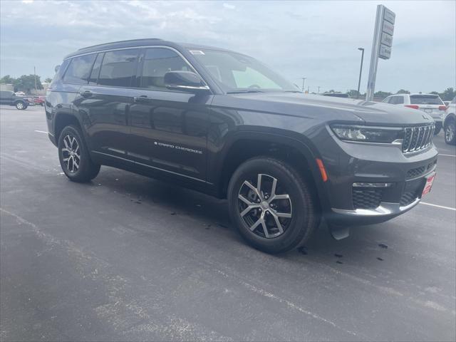 2025 Jeep Grand Cherokee GRAND CHEROKEE L LIMITED 4X4