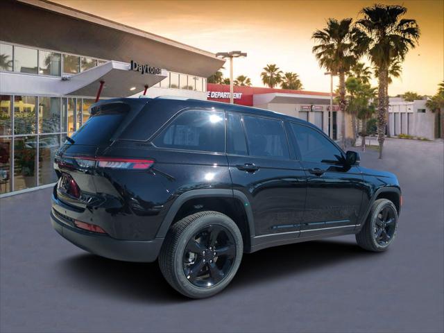 2025 Jeep Grand Cherokee GRAND CHEROKEE ALTITUDE 4X4