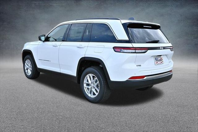 2025 Jeep Grand Cherokee GRAND CHEROKEE LAREDO X 4X2