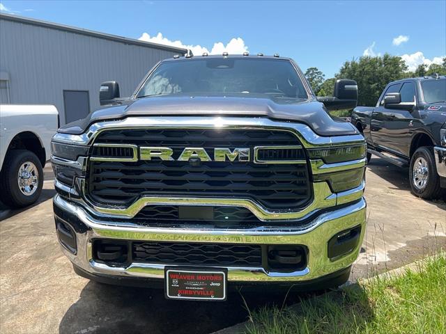 2025 RAM Ram 3500 Chassis Cab RAM 3500 TRADESMAN CREW CAB CHASSIS 4X4 60 CA