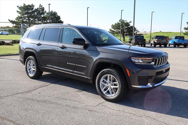 2025 Jeep Grand Cherokee GRAND CHEROKEE L LAREDO 4X2