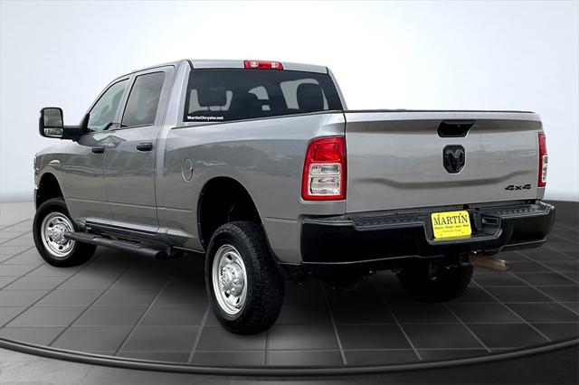2024 RAM 2500 Tradesman Crew Cab 4x4 64 Box
