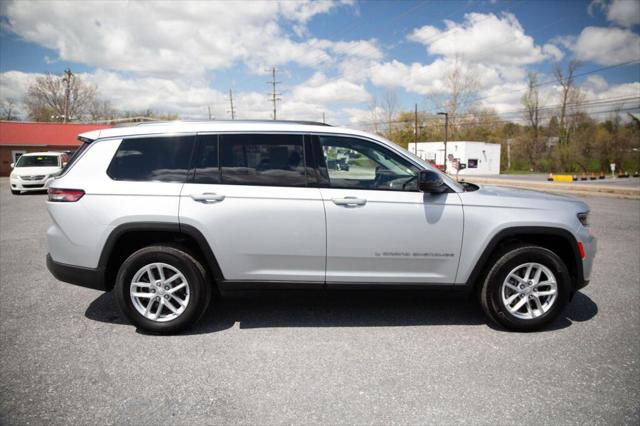 2023 Jeep Grand Cherokee L Laredo 4x4