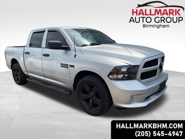 2017 RAM 1500 Express Crew Cab 4x2 57 Box
