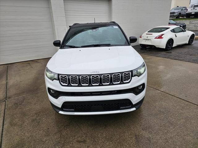 2025 Jeep Compass COMPASS LIMITED 4X4