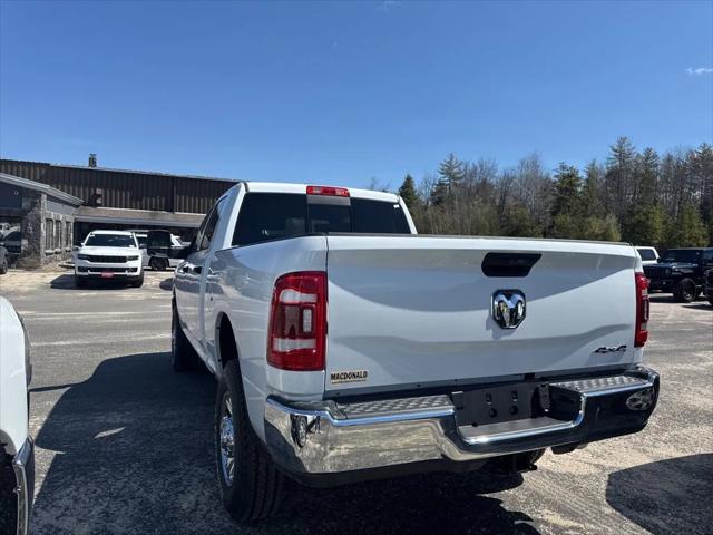 2024 RAM Ram 3500 RAM 3500 TRADESMAN CREW CAB 4X4 64 BOX