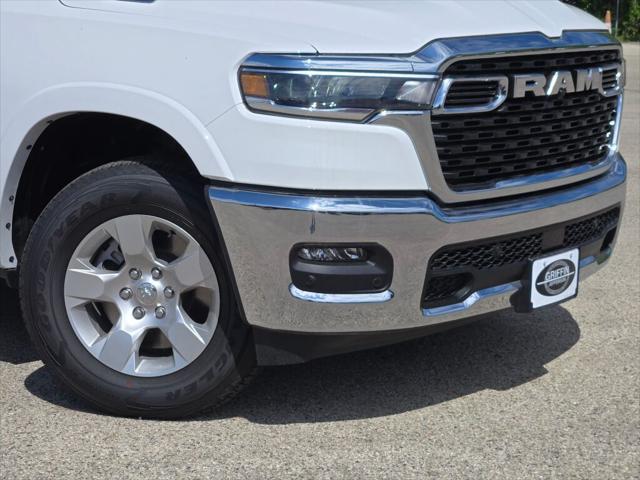 2025 RAM Ram 1500 RAM 1500 BIG HORN CREW CAB 4X4 64 BOX