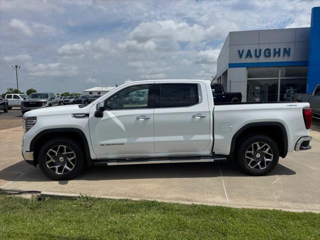 2022 GMC Sierra 1500 4WD Crew Cab Short Box SLT