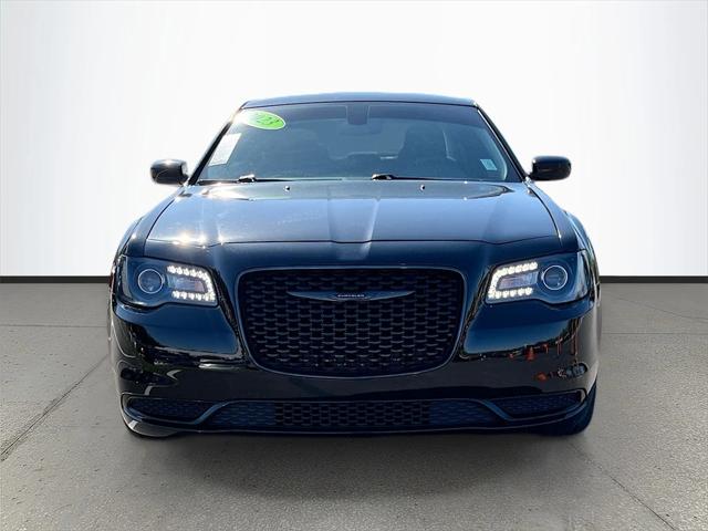 2023 Chrysler 300 Touring