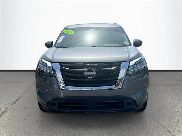 2022 Nissan Pathfinder SV 2WD