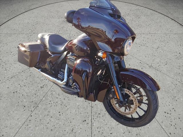 2019 Harley-Davidson CVO Street Glide Base