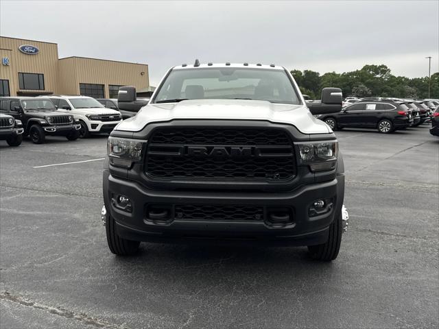 2024 RAM Ram 5500 Chassis Cab RAM 5500 TRADESMAN CHASSIS REGULAR CAB 4X2 84 CA