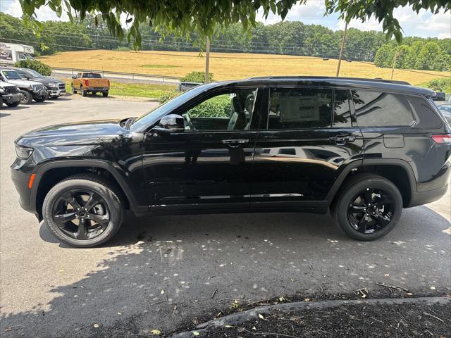 2025 Jeep Grand Cherokee Altitude X 4x4