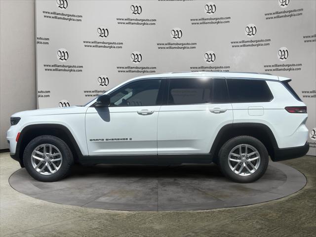 2023 Jeep Grand Cherokee L Laredo 4x4