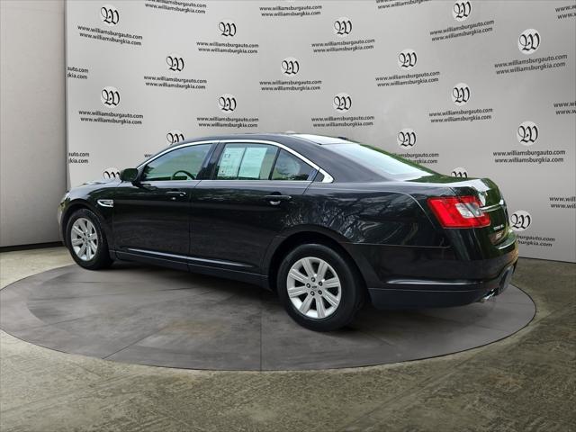2010 Ford Taurus SE