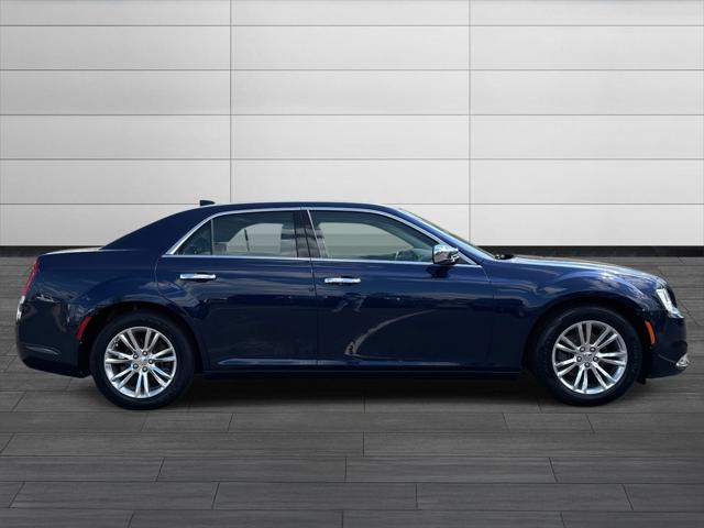 2017 Chrysler 300C C
