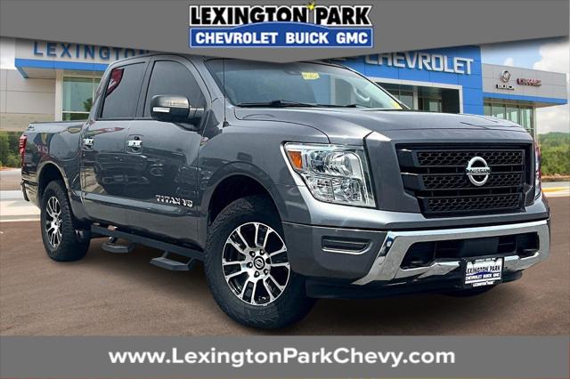 2020 Nissan TITAN Crew Cab SV 4x4