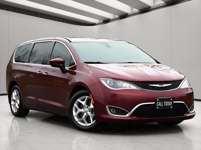 2017 Chrysler Pacifica Touring Plus