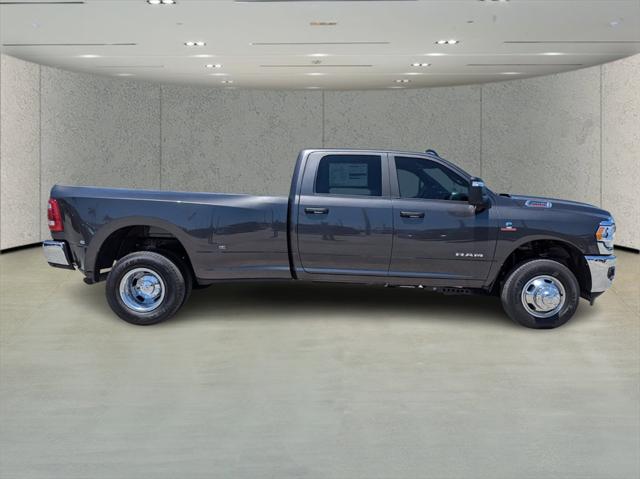 2024 RAM Ram 3500 RAM 3500 BIG HORN CREW CAB 4X4 8 BOX