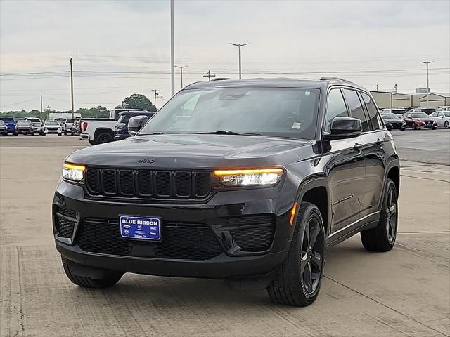 2023 Jeep Grand Cherokee Altitude 4x4