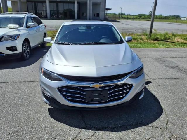 2022 Chevrolet Malibu FWD LT