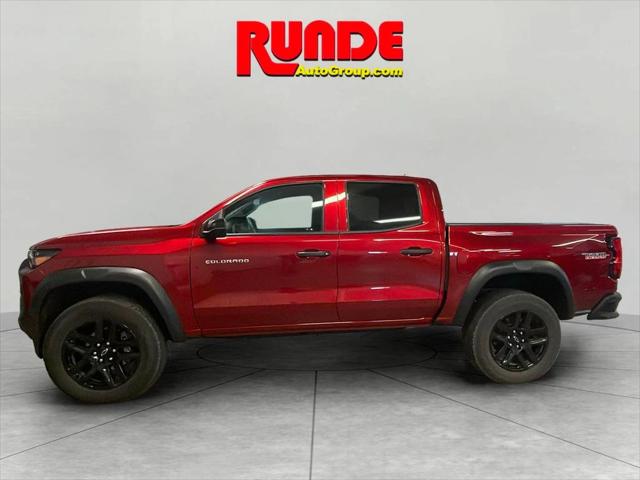 2023 Chevrolet Colorado 4WD Crew Cab Short Box Trail Boss