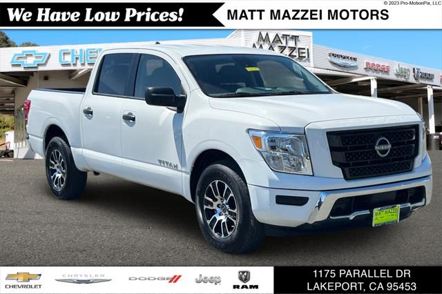 2023 Nissan TITAN Crew Cab SV 4x2