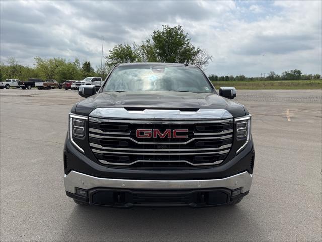 2023 GMC Sierra 1500 4WD Crew Cab Short Box SLT