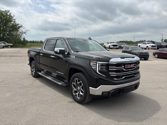 2023 GMC Sierra 1500 4WD Crew Cab Short Box SLT