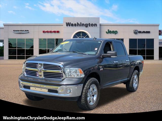2017 RAM 1500 Big Horn Crew Cab 4x4 57 Box