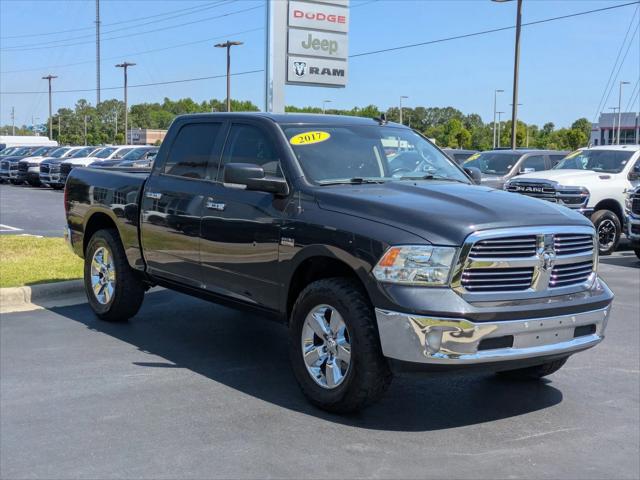 2017 RAM 1500 Big Horn Crew Cab 4x4 57 Box