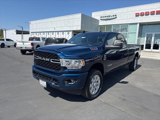2023 RAM 3500 Big Horn Crew Cab 4x4 8 Box