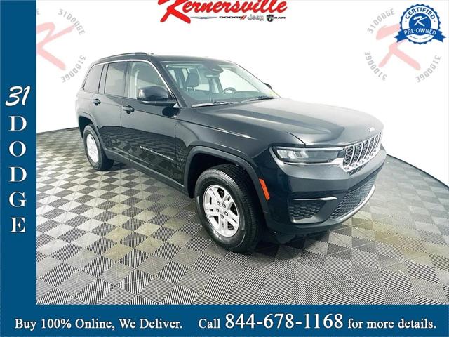 2022 Jeep Grand Cherokee Laredo 4x4