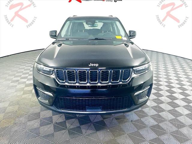 2022 Jeep Grand Cherokee Laredo 4x4