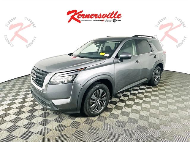 2022 Nissan Pathfinder SV 2WD