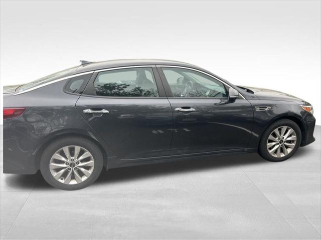 2018 Kia Optima S